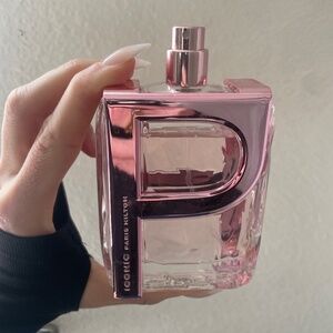 ICONIC Eau de Parfum Paris Hilton